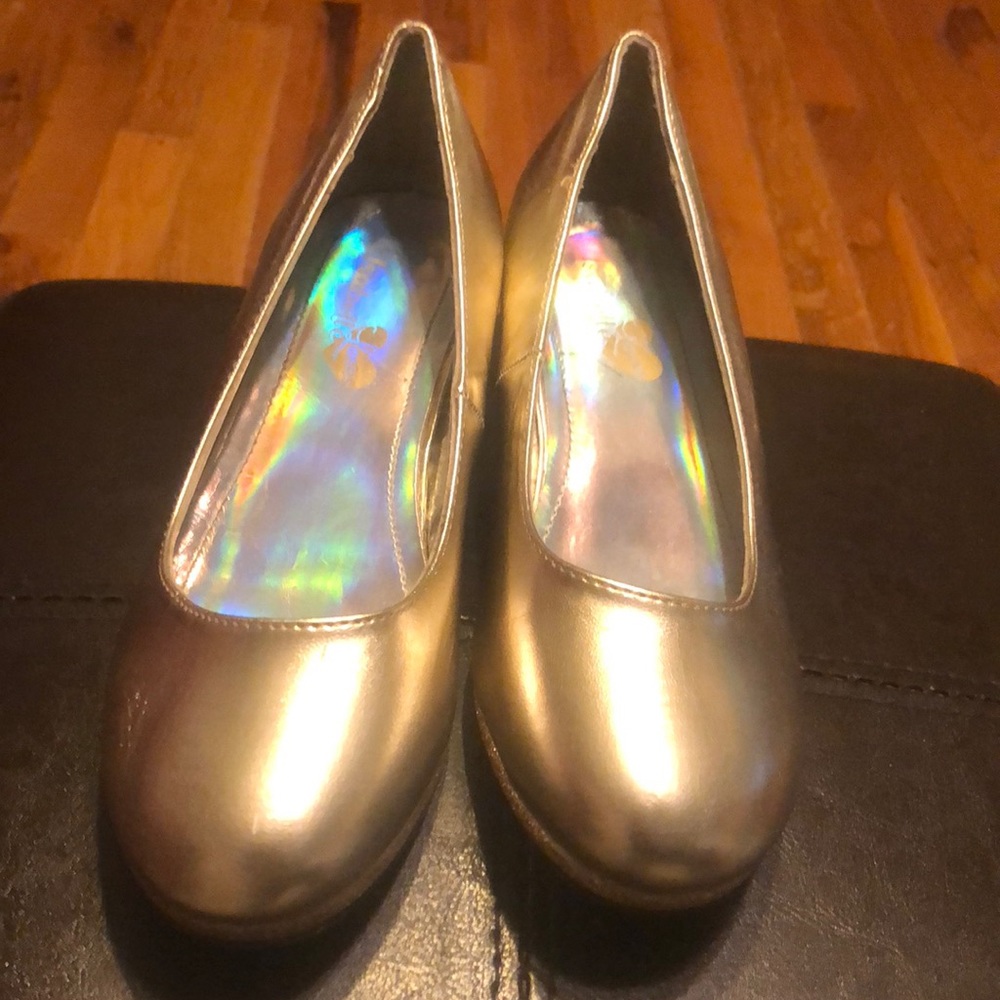 Gold short heels
